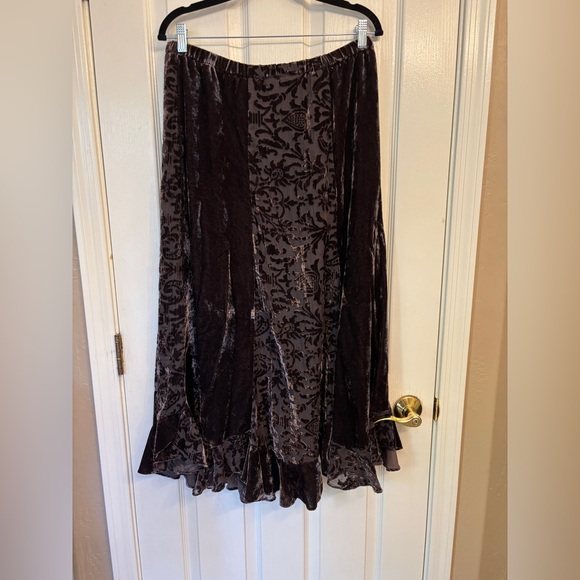 Chico's Brown Velvet Burn-out Maxi Skirt Size 1 Bohemian Boho RN #79984 - Picture 2 of 7